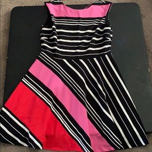 Women’s Tahari dress